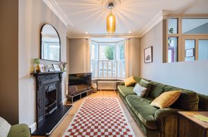Lounge- click for photo gallery
